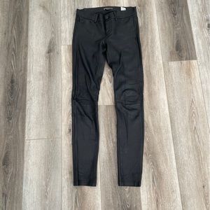 Vince 100% Real Leather Pants Women's Size 2 Black slim fit pants stretch GUC